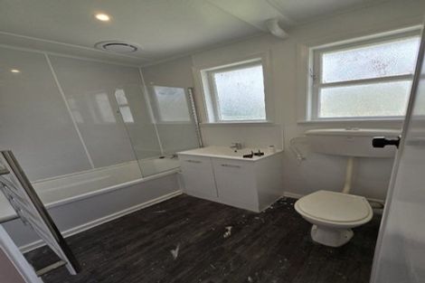 Photo of property in 8 Wadhurst Place, Burnside, Christchurch, 8053