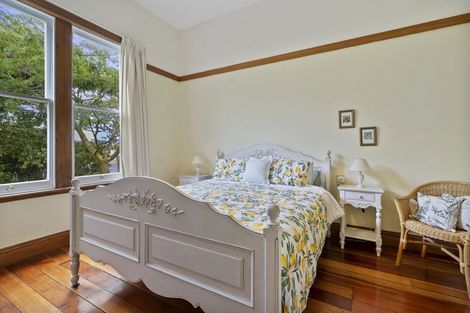 Photo of property in 35 Strasbourge Street, Martinborough, 5711