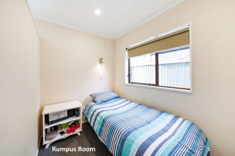 Photo of property in 12 Capri Place, Awapuni, Palmerston North, 4412