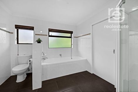 Photo of property in 4 Janome Place, Bucklands Beach, Auckland, 2014