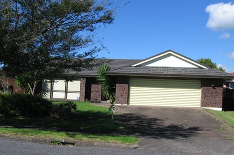 Photo of property in 19 Sheralee Place, Bucklands Beach, Auckland, 2014