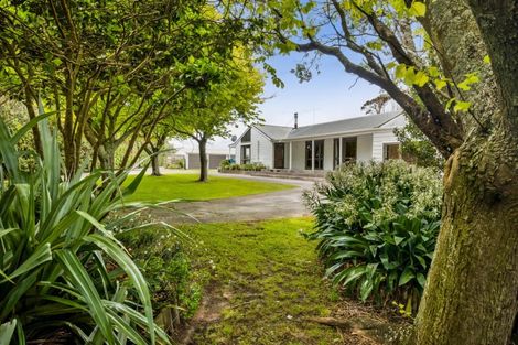 Photo of property in 369 Patiki Road, Pihama, Opunake, 4682