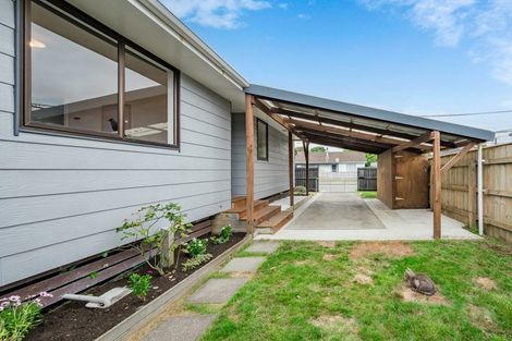 Photo of property in 3 Michael Road, Paraparaumu Beach, Paraparaumu, 5032