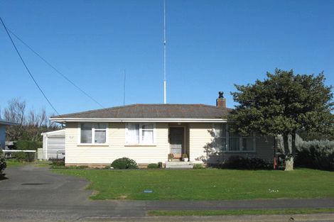 Photo of property in 53 Taumaihi Street, Bulls, 4818