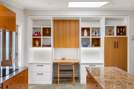 Photo of property in 161 Milton Road, Bluff Hill, Napier, 4110