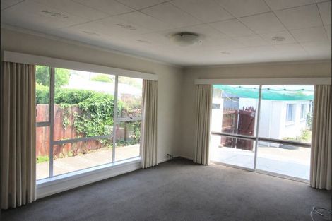 Photo of property in 3 Milnebank Street, Upper Riccarton, Christchurch, 8041