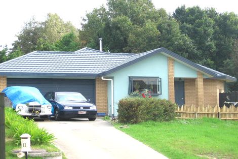 Photo of property in 11 Ferngrove Avenue, Ranui, Auckland, 0612
