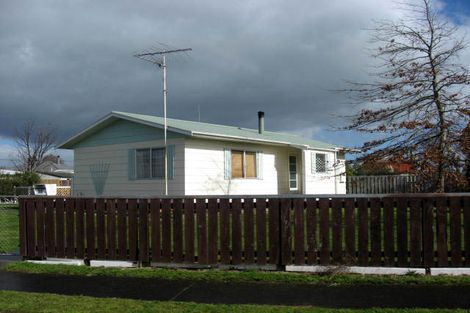 Photo of property in 11 Tasman Crescent, Carterton, 5713