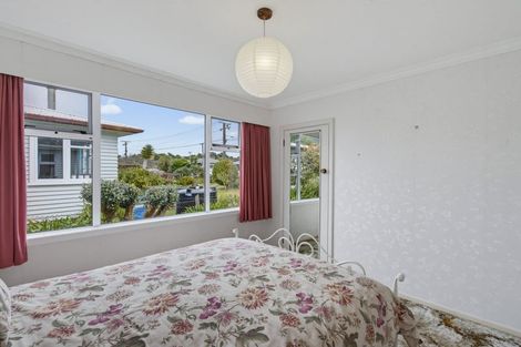 Photo of property in 154 Tilley Road, Paekakariki, 5034