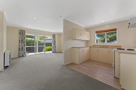 Photo of property in 5 Newton Place, Westbrook, Palmerston North, 4412