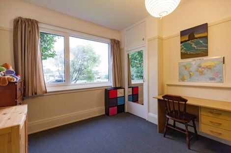 Photo of property in 64 Selwyn Street, Somerfield, Christchurch, 8024