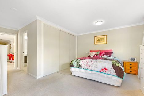 Photo of property in 100 Landmark Terrace, Orewa, 0931