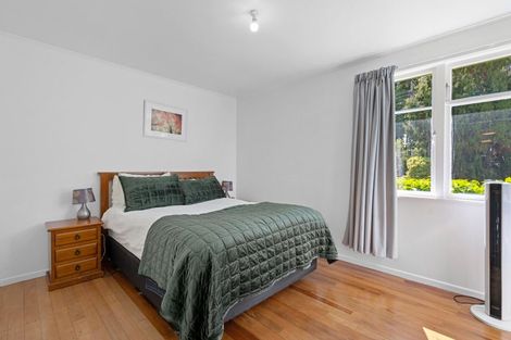 Photo of property in 11 Main Street, Greytown, 5712