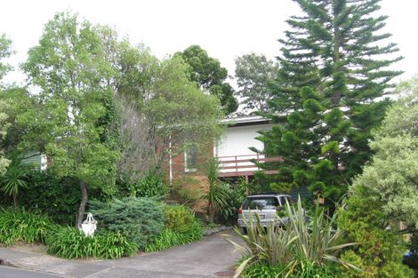 Photo of property in 72 Daffodil Street, Titirangi, Auckland, 0604