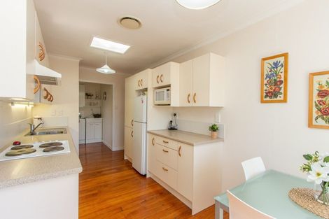 Photo of property in 4 Selwyn Road, Lynmore, Rotorua, 3010