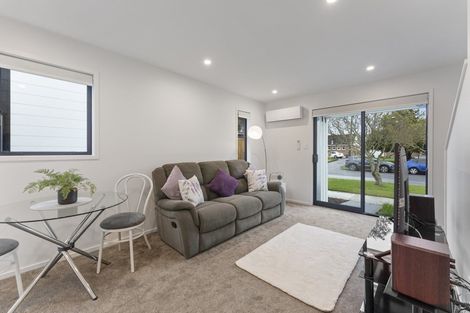 Photo of property in 2/324 Oxford Terrace, Avalon, Lower Hutt, 5011