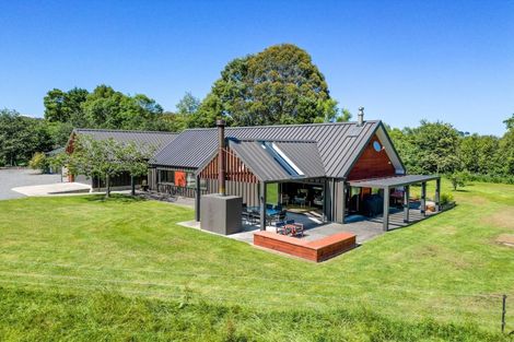 Photo of property in 107 Taylors Road, Otaki, 5583