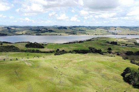 Photo of property in 10 Barnfield Road, Kaiwaka, 0573