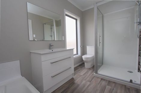 Photo of property in 2a Yorkshire Road, Silverdale, Hamilton, 3216