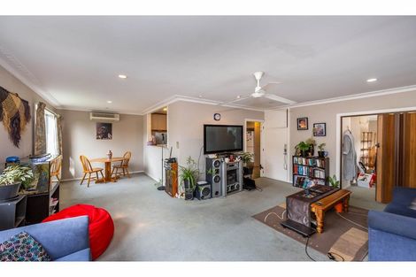 Photo of property in 24a Valley Road, Cashmere, Christchurch, 8022