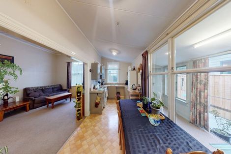 Photo of property in 80 Niblett Street, Whanganui, 4500