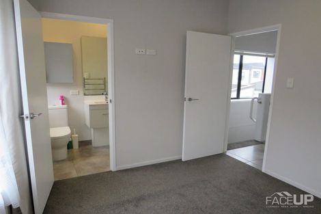 Photo of property in 166 Hobsonville Point Road, Hobsonville, Auckland, 0616