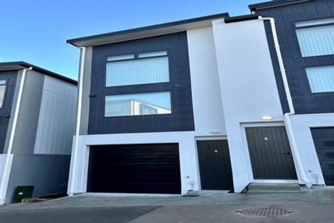 Photo of property in 7 Pukakaho Lane, Papatoetoe, Auckland, 2025