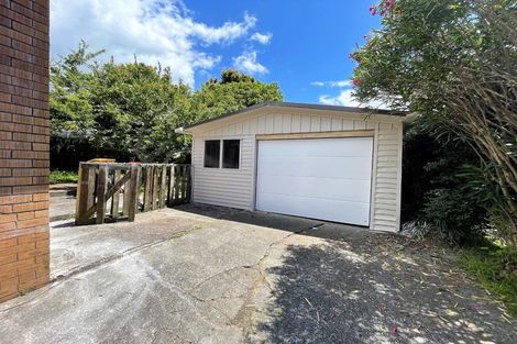 Photo of property in 13 Cockayne Crescent, Sunnynook, Auckland, 0620