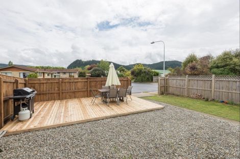 Photo of property in 10b Windlesham Place, Wakefield, 7025