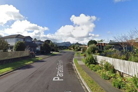 Photo of property in 10 Paradise Point Place, One Tree Point, 0118