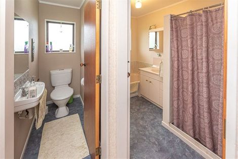 Photo of property in 2 Ash Place, Aramoho, Whanganui, 4500