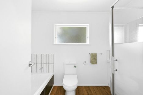 Photo of property in 18 Richmond Street, Cambridge, 3434