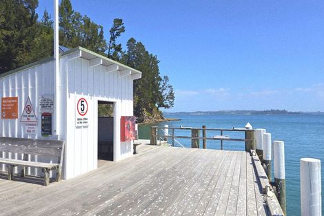 Photo of property in 3 Hall Head Road, Kawau Island, 0920