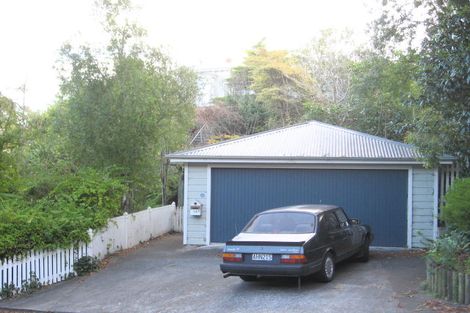 Photo of property in 14 Thompson Road, Bluff Hill, Napier, 4110