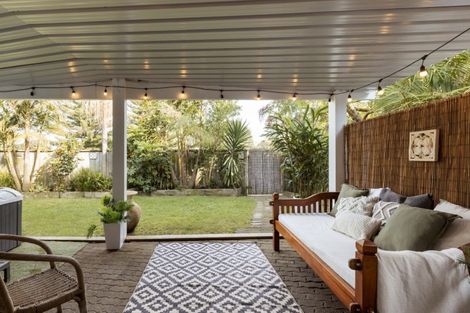 Photo of property in 230 Oceanbeach Road, Mount Maunganui, 3116