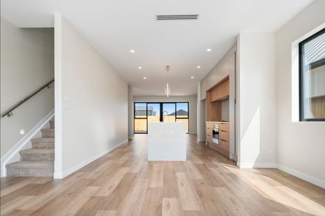 Photo of property in 4 Coopworth Street, Karaka, 2580