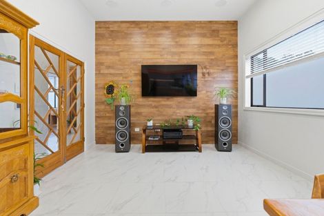 Photo of property in 24 Lees Street, Dunedin Central, Dunedin, 9016