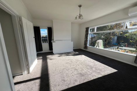 Photo of property in 11 Oroua Street, Eastbourne, Lower Hutt, 5013