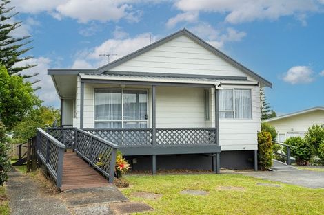 Photo of property in 74 Paramount Parade, Tikipunga, Whangarei, 0112