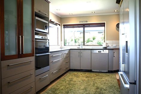 Photo of property in 12 Norfolk Place, Tairua, 3508