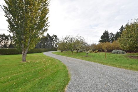Photo of property in 38b Winton Lorneville Highway, Winton, 9781