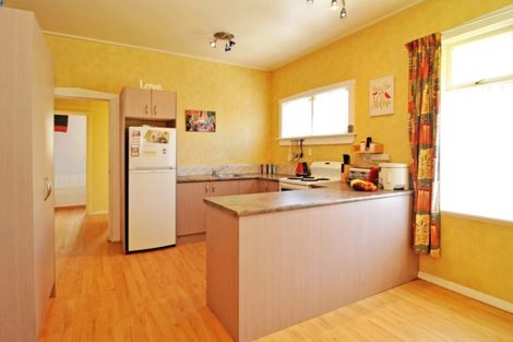 Photo of property in 8 Greenacres Street, Macandrew Bay, Dunedin, 9014