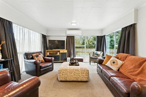 Photo of property in 32 Tararua Street, Pahiatua, 4910