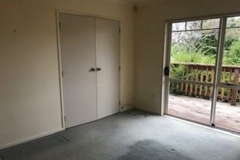 Photo of property in 34 Taioma Crescent, Te Atatu Peninsula, Auckland, 0610