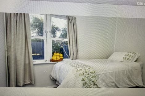 Photo of property in 377a Triangle Road, Henderson, Auckland, 0610