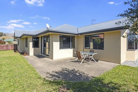 Photo of property in 16 Kingsford Drive, Stoke, Nelson, 7011