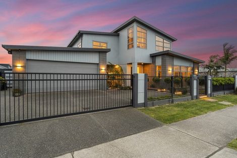 Photo of property in 64 Sandhurst Drive, Papamoa Beach, Papamoa, 3118