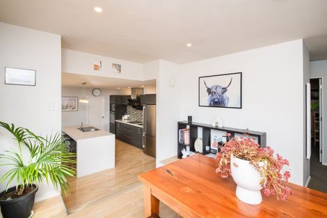 Photo of property in 14 Stonebridge Heights, Feilding, 4702