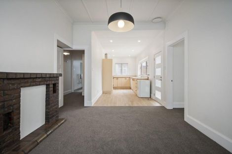Photo of property in 5 Regent Street, Palmerston North, 4414