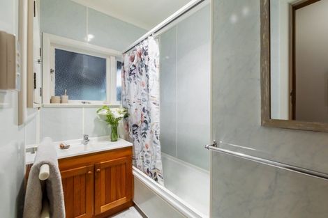 Photo of property in 664 Kairakau Road, Elsthorpe, Havelock North, 4295